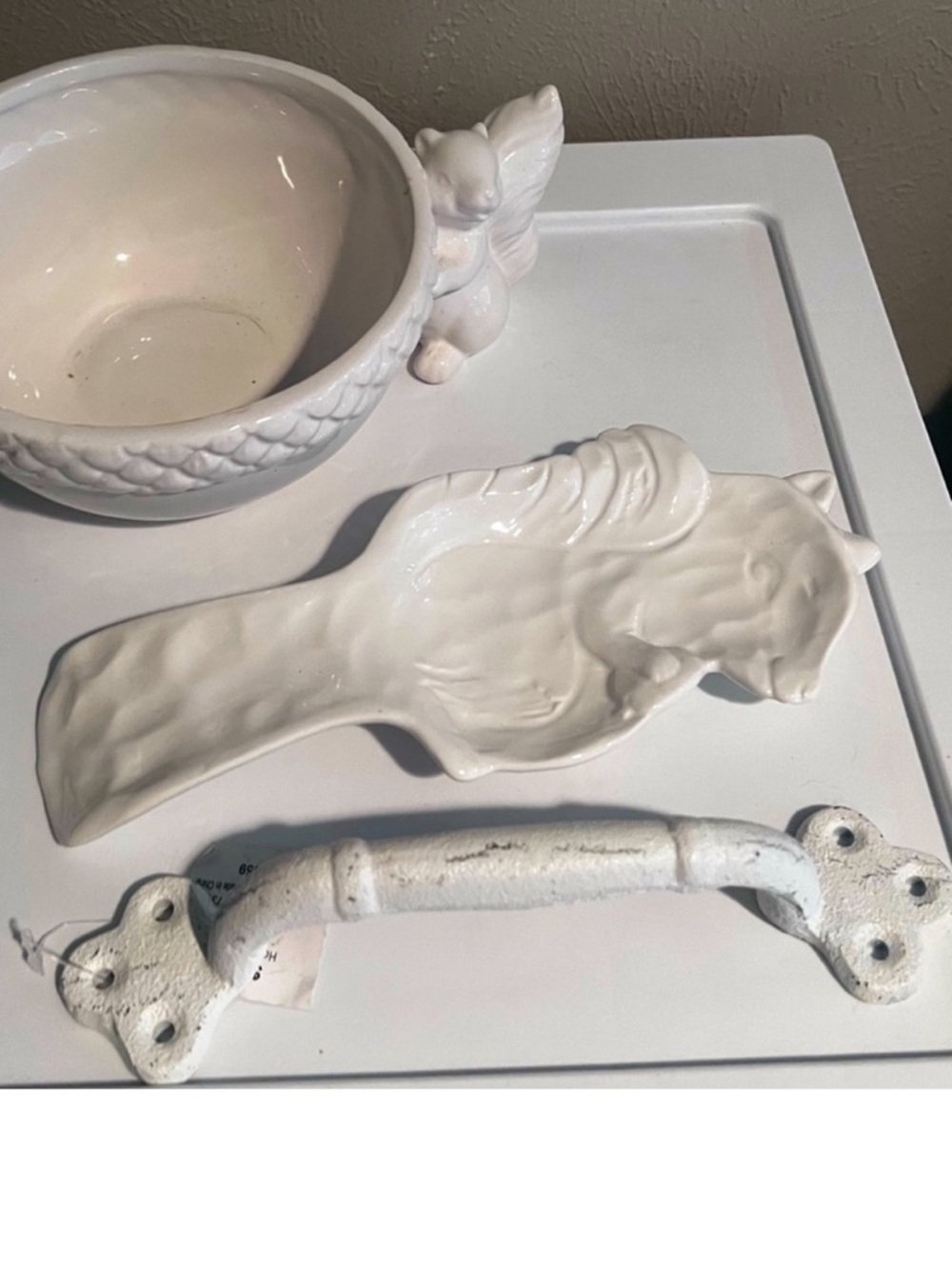 White Antique-Style Cast Iron Drawer Pull - Picture 7 of 7
